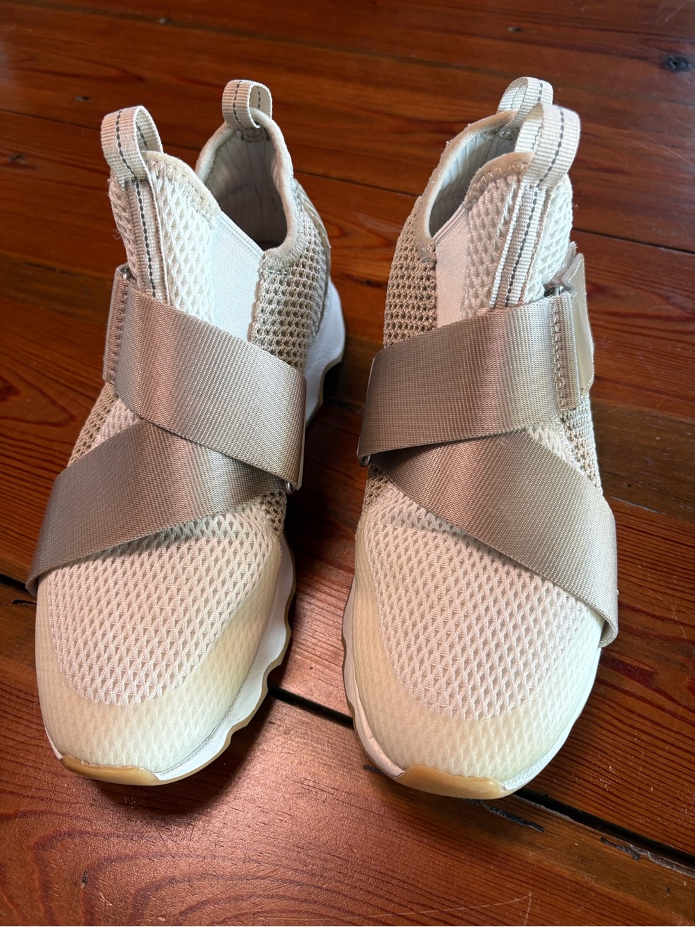 Sorel Women's Cream Slip-On Mesh Sneakers with Cross Straps 7.5